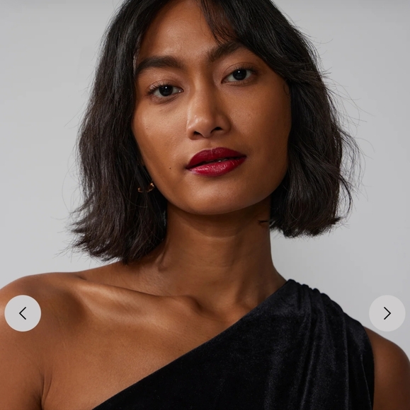 New York & Company One Shoulder Velvet Jumpsuit NWT - Picture 3 of 4